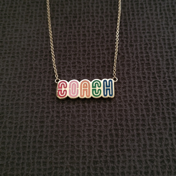 Coach Logo Retro☮️ Necklace - NIB - Picture 4 of 15